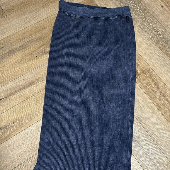 Hard Tail Forever Easy Fit Ribbed Column Maxi Skirt - Picture 4 of 6